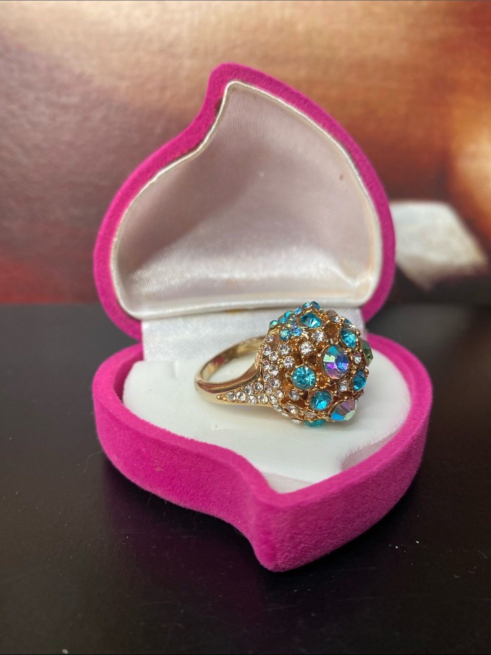 Gold Cocktail Ring With Blue Crystal Rhinestones Vintage Statement Jewelry